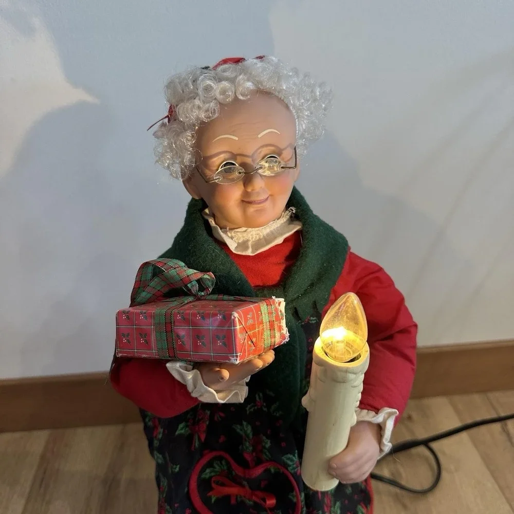 Holiday Creations Animated Holiday‎ Figure Mrs. Claus 1990s Vtg Light Up READ